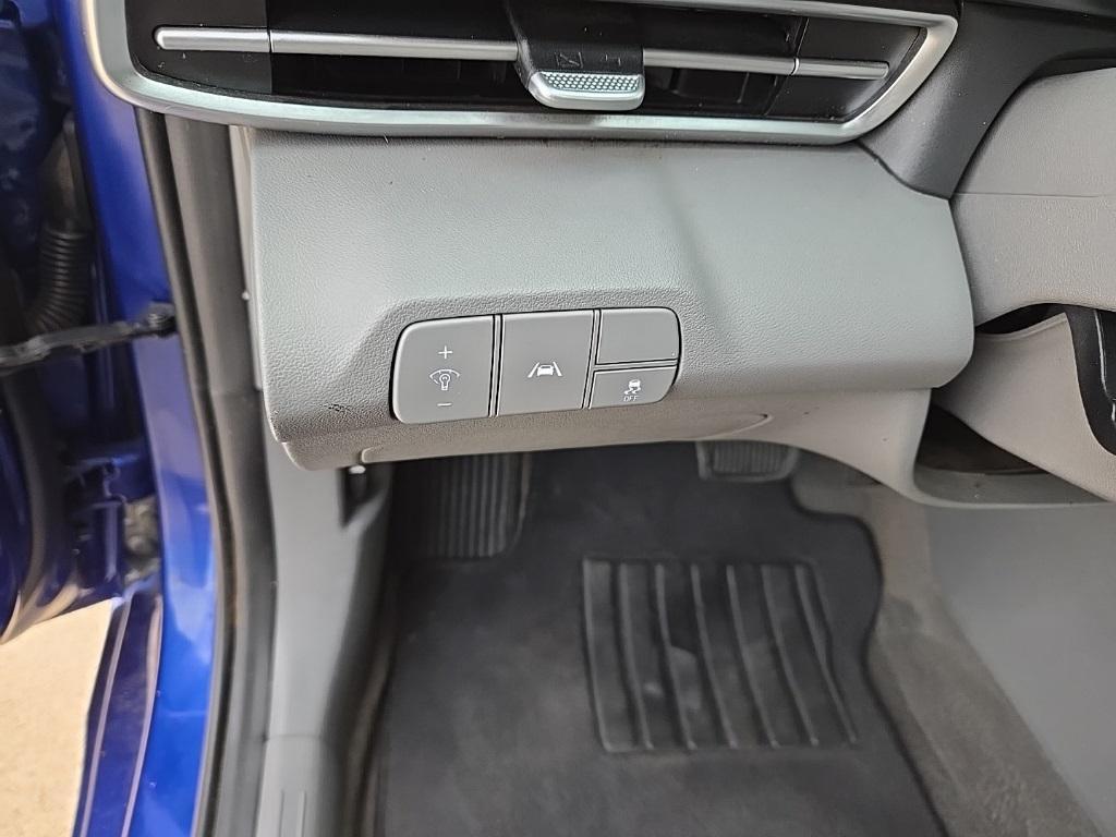 used 2022 Hyundai Elantra car, priced at $17,250