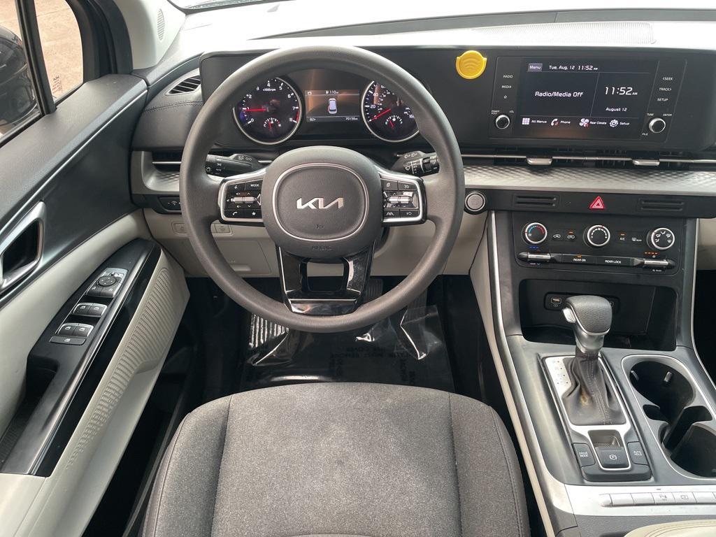used 2022 Kia Carnival car, priced at $24,750