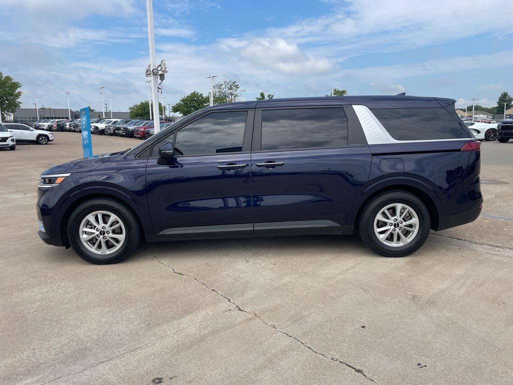 used 2022 Kia Carnival car, priced at $24,750