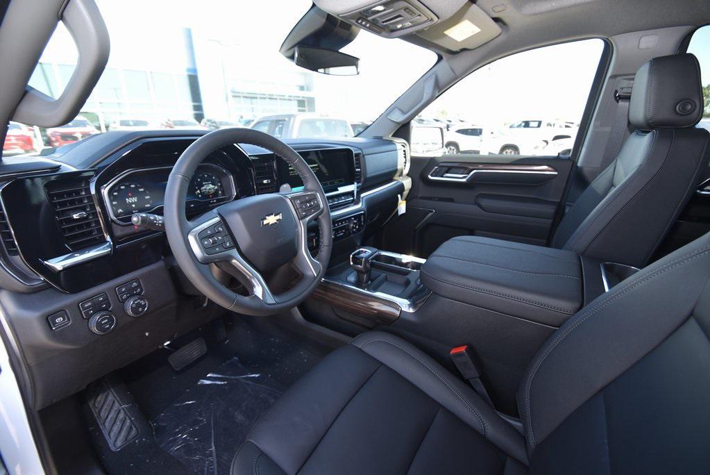 new 2025 Chevrolet Silverado 1500 car, priced at $54,217