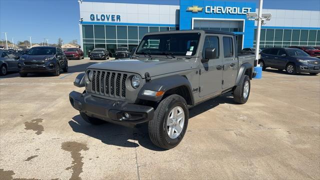 used 2023 Jeep Gladiator car, priced at $36,750