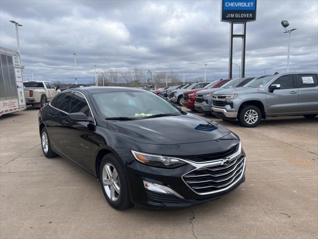 used 2022 Chevrolet Malibu car, priced at $20,384