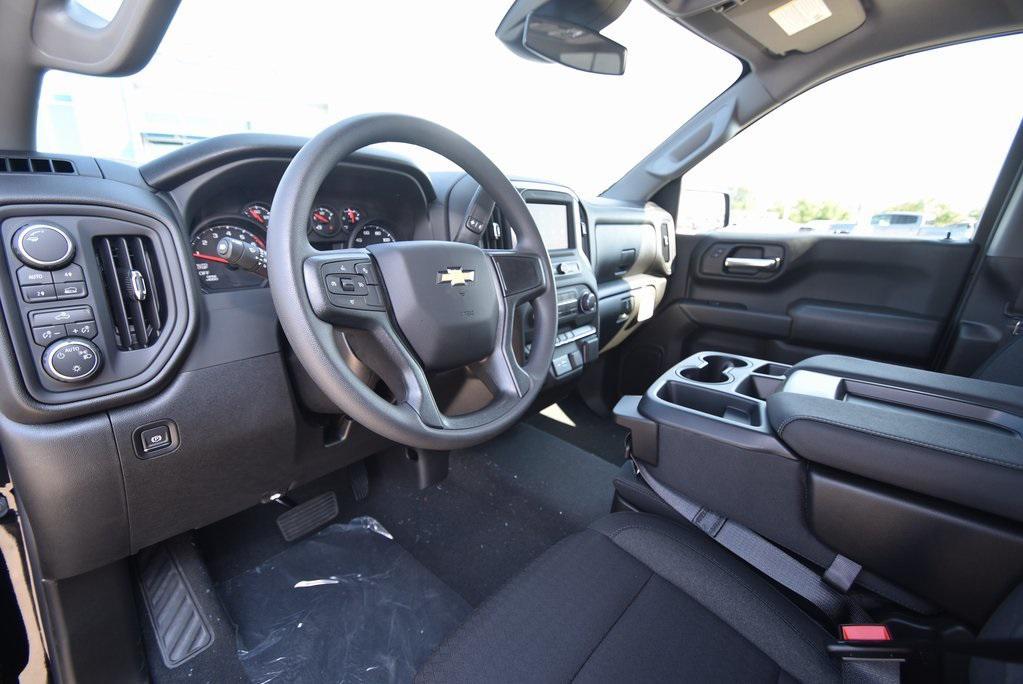 new 2026 Chevrolet Silverado 1500 car, priced at $42,680