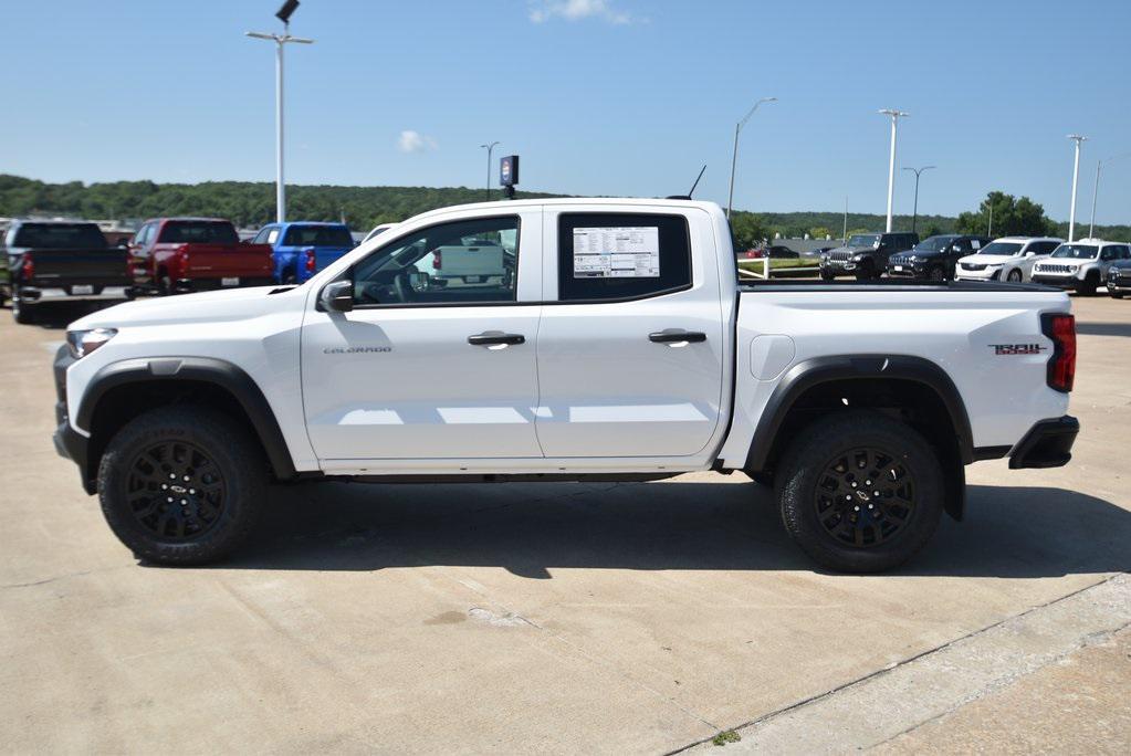 new 2025 Chevrolet Colorado car, priced at $41,050
