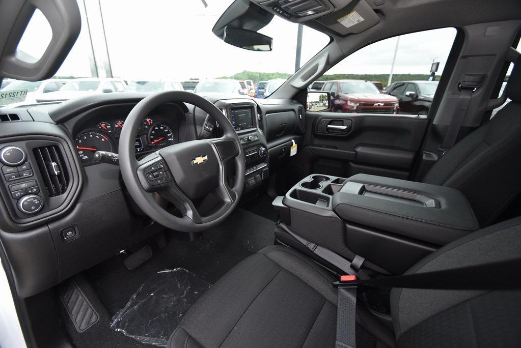new 2026 Chevrolet Silverado 1500 car, priced at $42,680