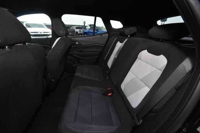 new 2025 Chevrolet Trax car, priced at $23,167