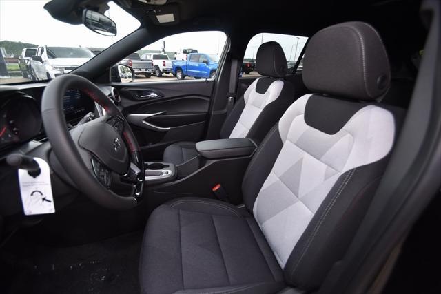 new 2025 Chevrolet Trax car, priced at $23,167