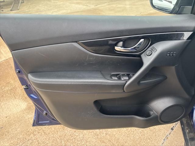 used 2019 Nissan Rogue car, priced at $19,950