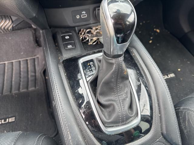 used 2019 Nissan Rogue car, priced at $19,950