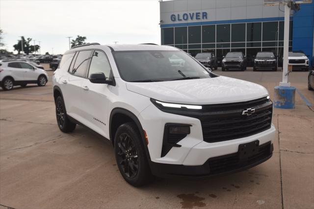 new 2025 Chevrolet Traverse car, priced at $42,758