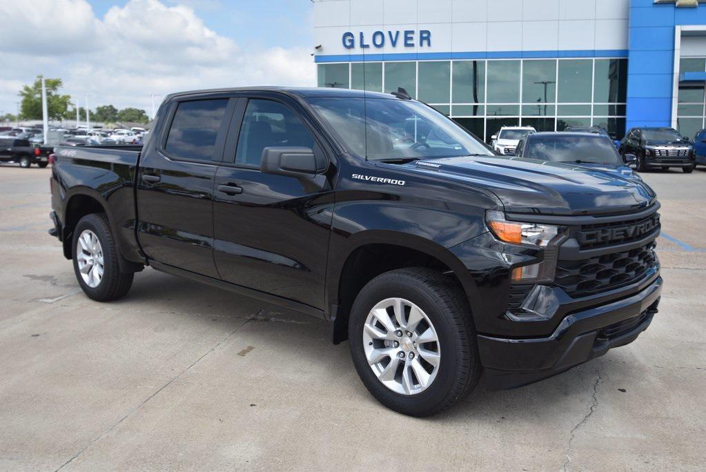 new 2026 Chevrolet Silverado 1500 car, priced at $40,680