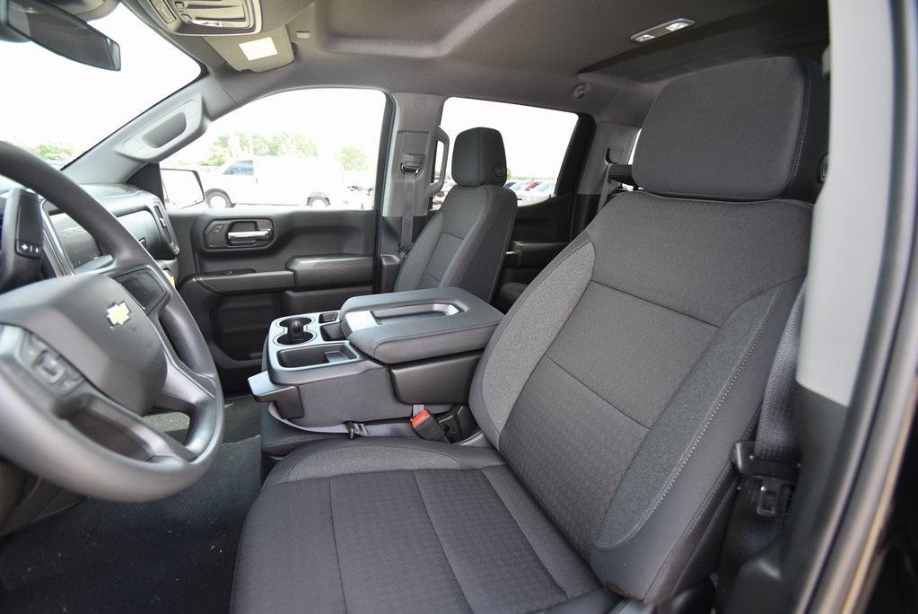 new 2026 Chevrolet Silverado 1500 car, priced at $40,680