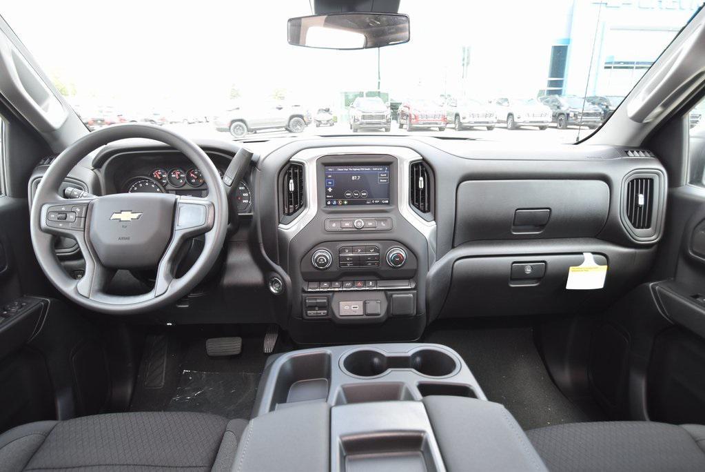 new 2026 Chevrolet Silverado 1500 car, priced at $40,680