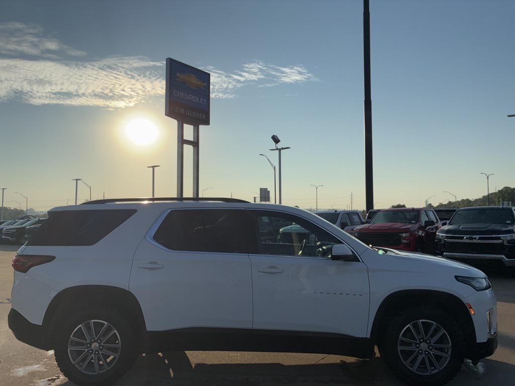 used 2023 Chevrolet Traverse car, priced at $27,859