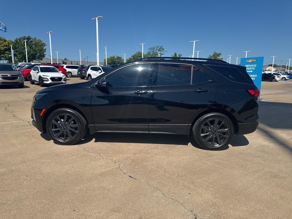 used 2022 Chevrolet Equinox car, priced at $30,450