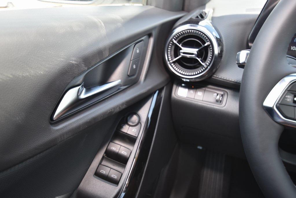 new 2026 Chevrolet Equinox car, priced at $29,280