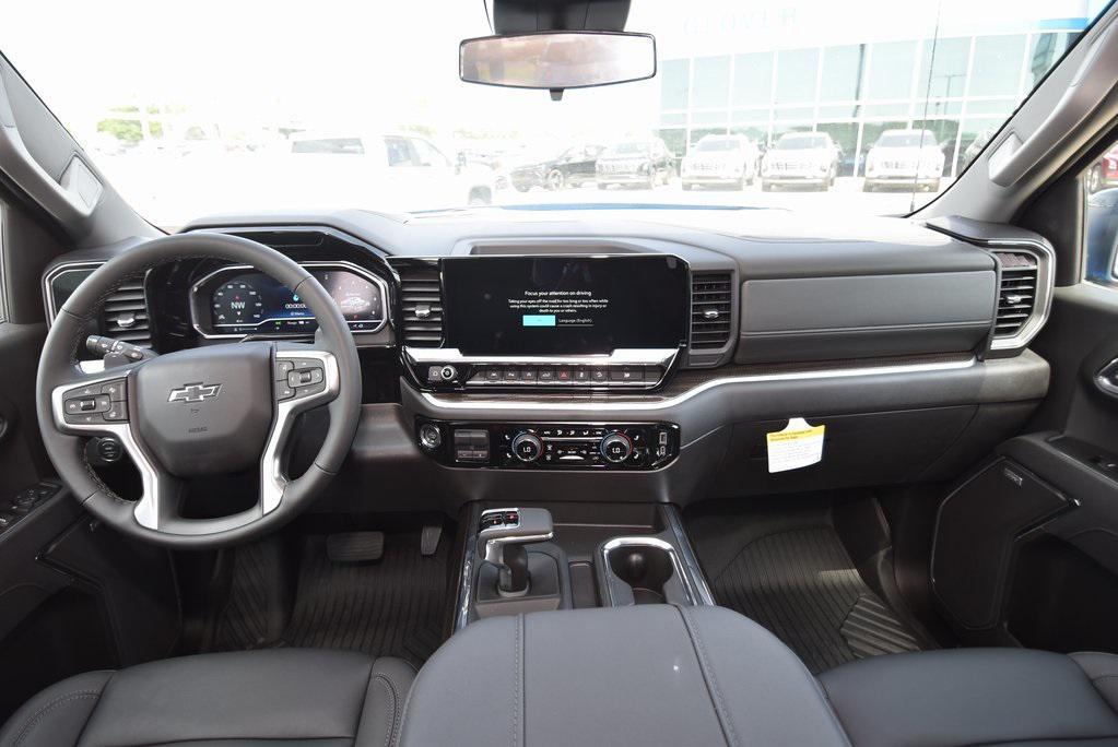 new 2025 Chevrolet Silverado 1500 car, priced at $54,640