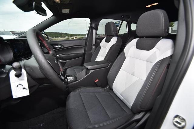 new 2025 Chevrolet Trax car, priced at $23,933