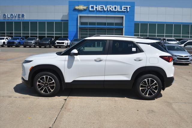 new 2026 Chevrolet TrailBlazer car, priced at $29,414