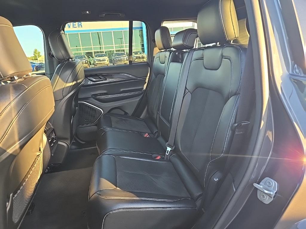 used 2022 Jeep Grand Cherokee car, priced at $31,985