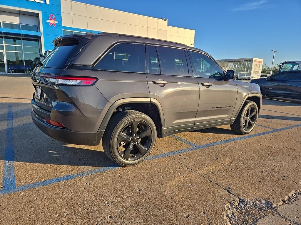 used 2022 Jeep Grand Cherokee car, priced at $31,985