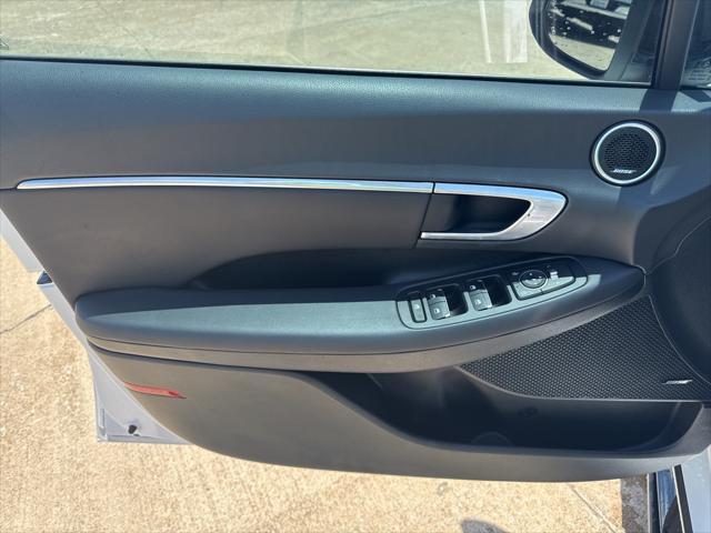 used 2023 Hyundai Sonata Hybrid car, priced at $26,500