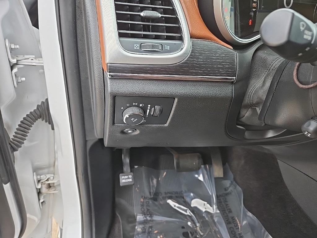 used 2018 Jeep Grand Cherokee car, priced at $18,450