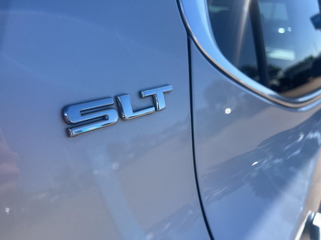 used 2017 GMC Acadia car, priced at $14,995