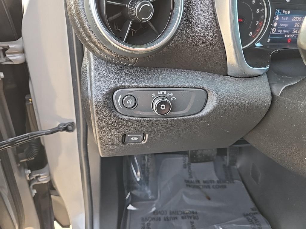 used 2021 Chevrolet Blazer car, priced at $17,900