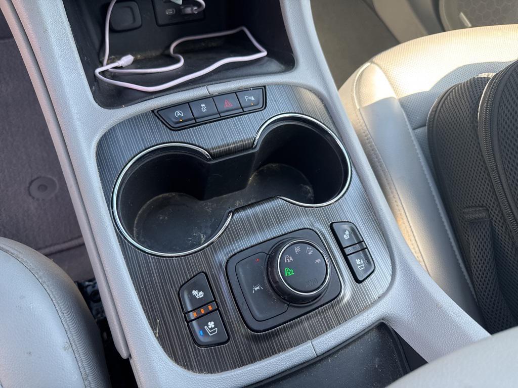 used 2022 GMC Acadia car, priced at $34,750