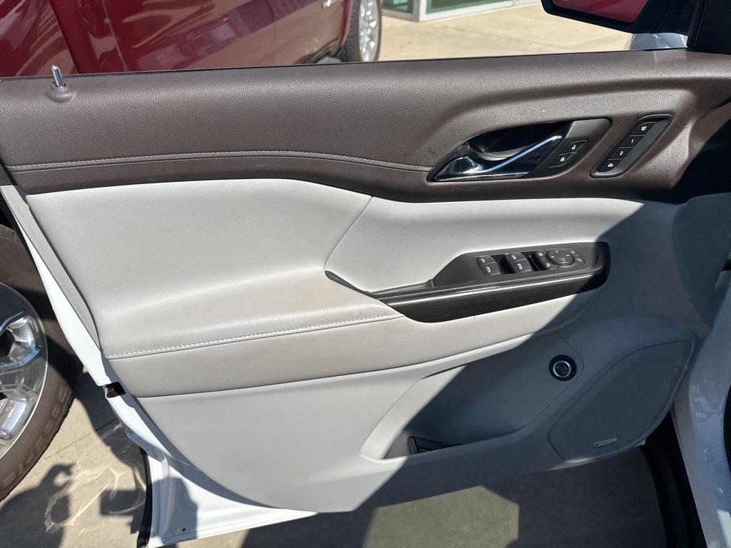 used 2022 GMC Acadia car, priced at $34,750