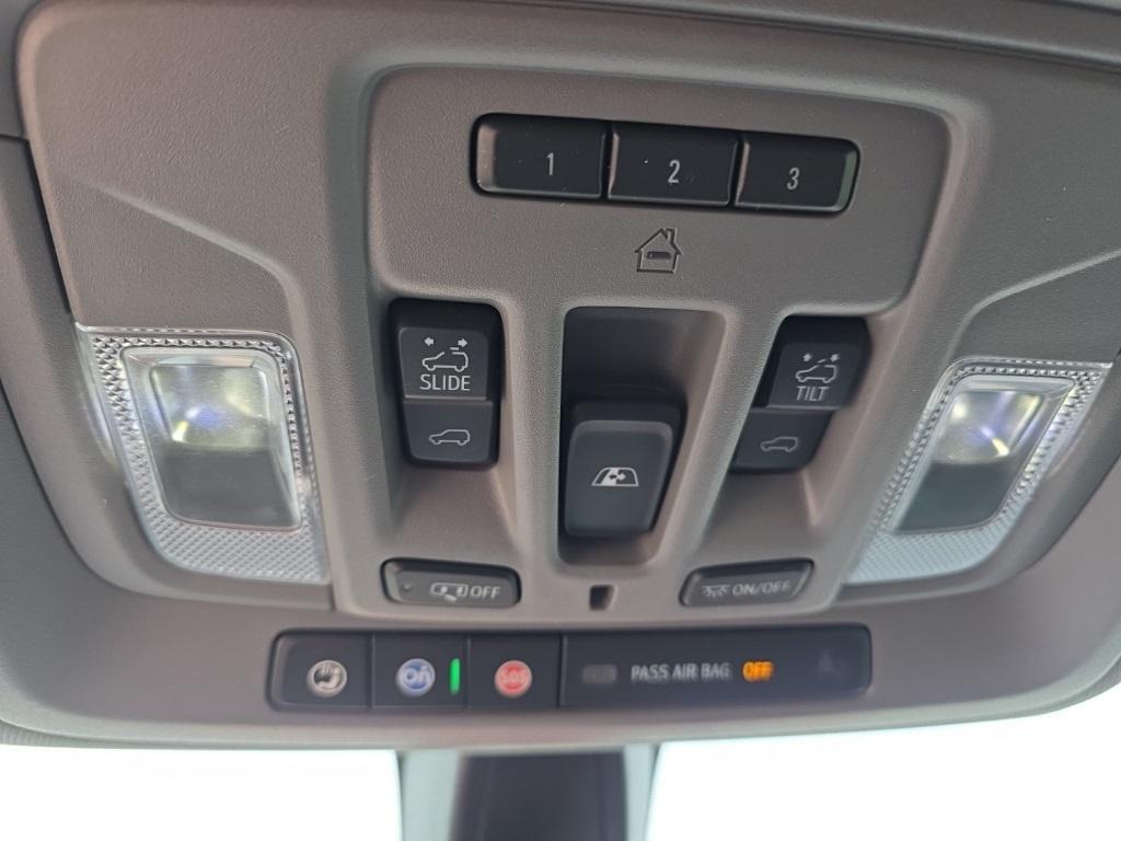 used 2021 Chevrolet Silverado 1500 car, priced at $39,884