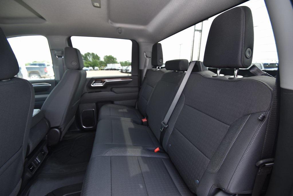 new 2025 Chevrolet Silverado 2500 car, priced at $66,300