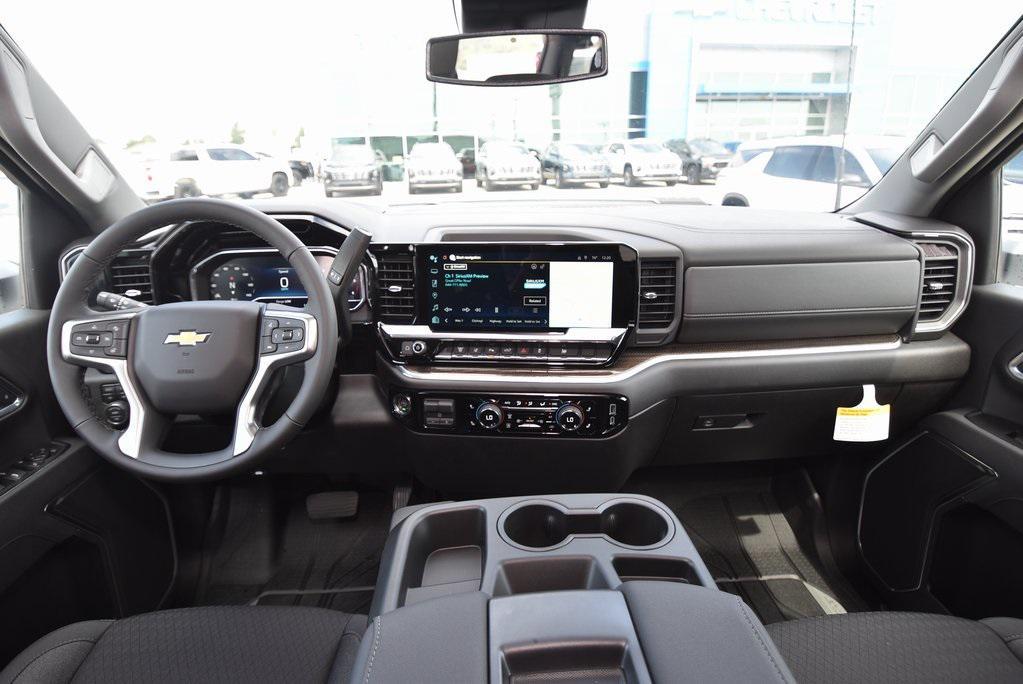 new 2025 Chevrolet Silverado 2500 car, priced at $66,300
