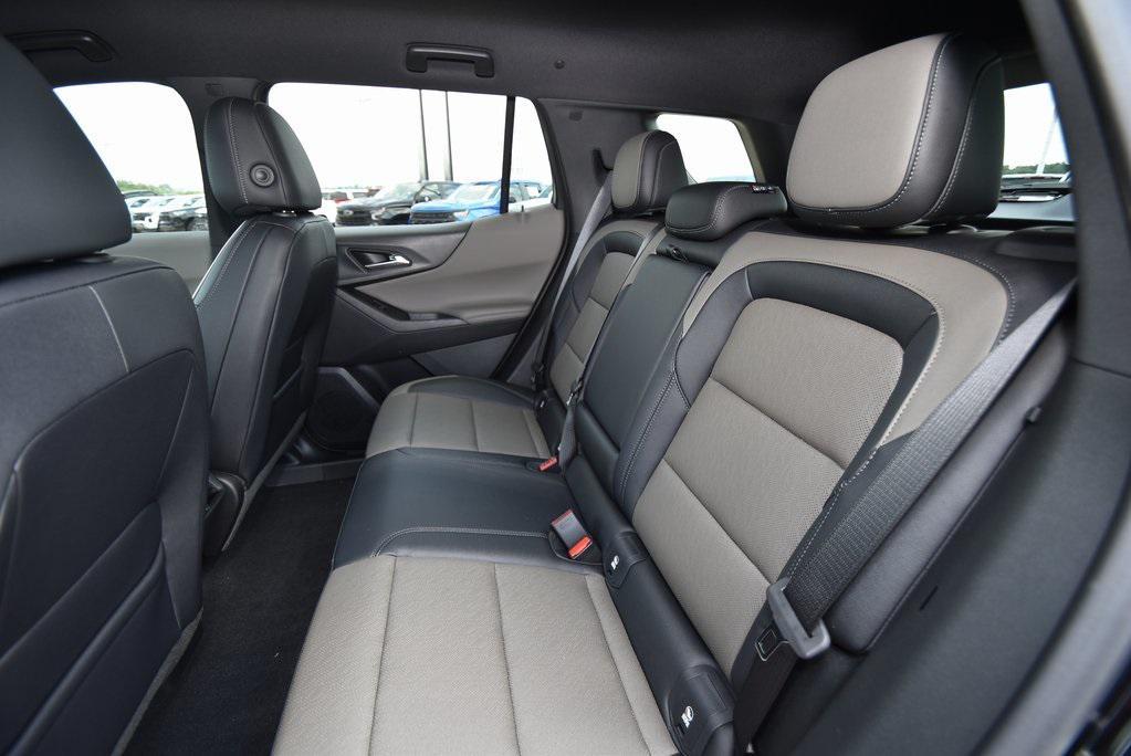new 2026 Chevrolet Equinox car, priced at $30,030