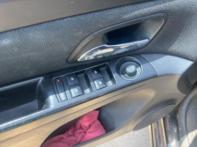 used 2014 Chevrolet Cruze car, priced at $8,947