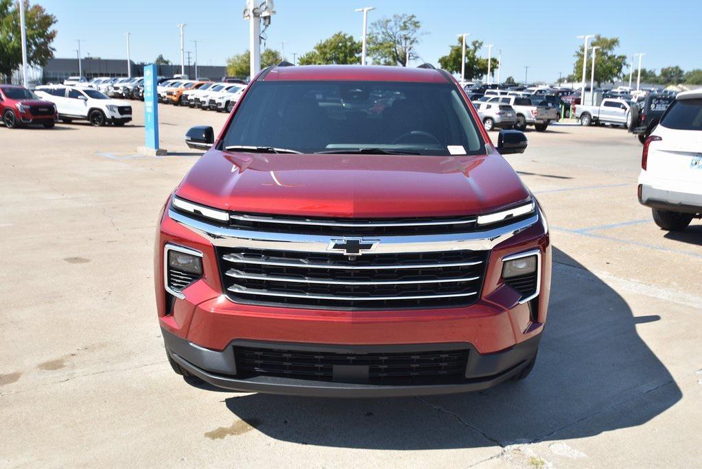 new 2026 Chevrolet Traverse car, priced at $42,789