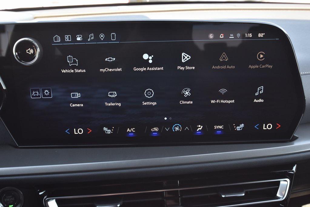 new 2026 Chevrolet Traverse car, priced at $42,789