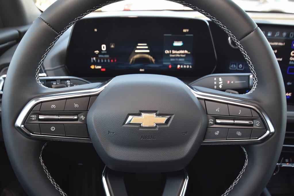 new 2026 Chevrolet Traverse car, priced at $42,789
