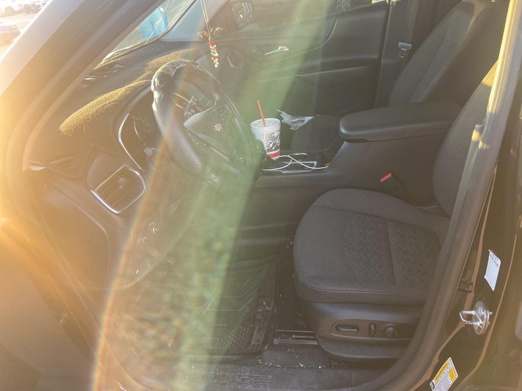 used 2022 Chevrolet Equinox car, priced at $18,250