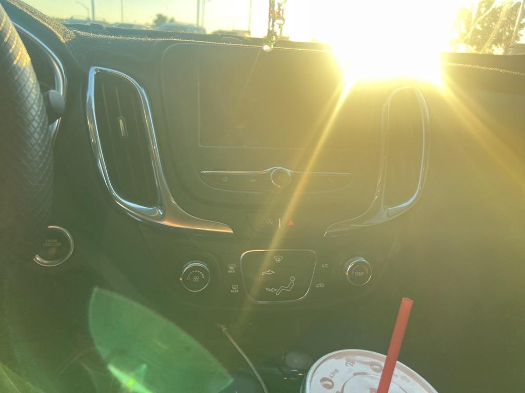 used 2022 Chevrolet Equinox car, priced at $18,250