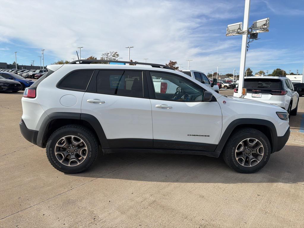 used 2020 Jeep Cherokee car, priced at $20,850