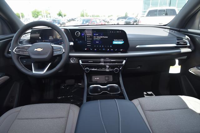 new 2025 Chevrolet Traverse car, priced at $40,956