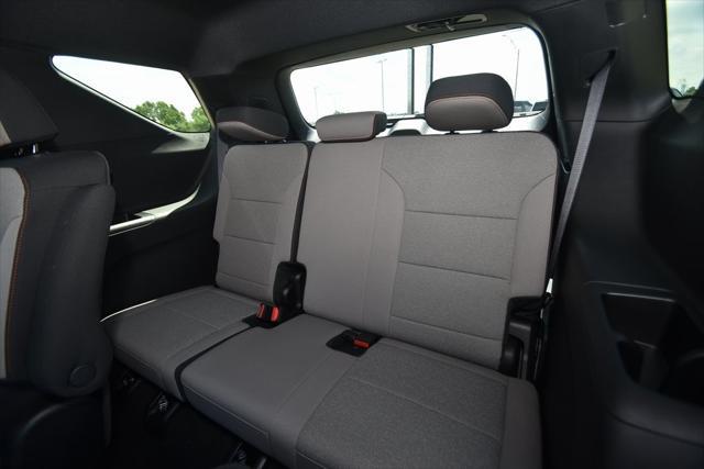 new 2025 Chevrolet Traverse car, priced at $40,956