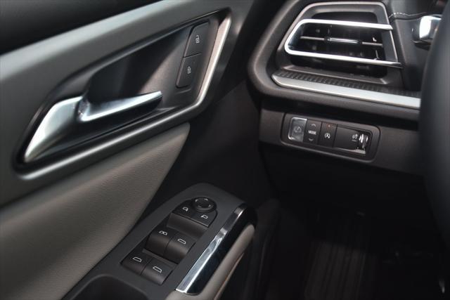 new 2025 Chevrolet Traverse car, priced at $40,956