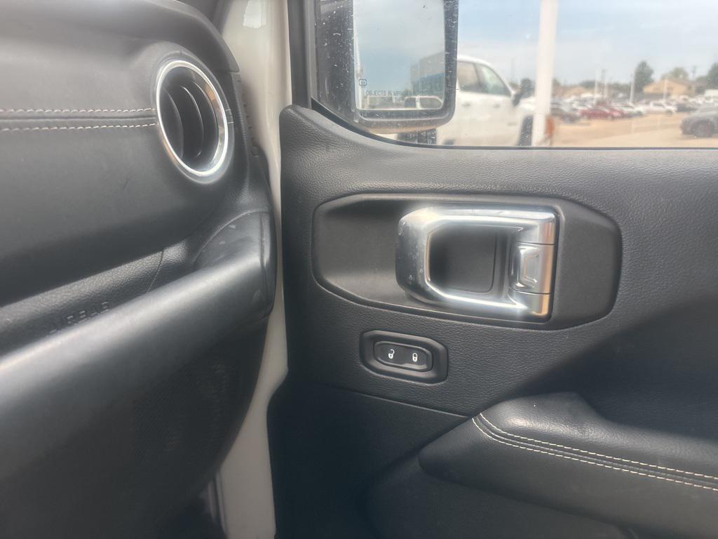 used 2018 Jeep Wrangler Unlimited car, priced at $28,500