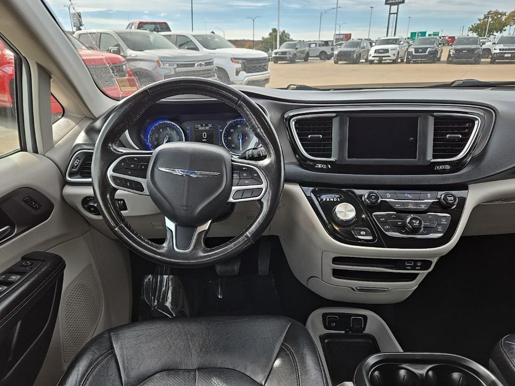 used 2020 Chrysler Pacifica car, priced at $19,500