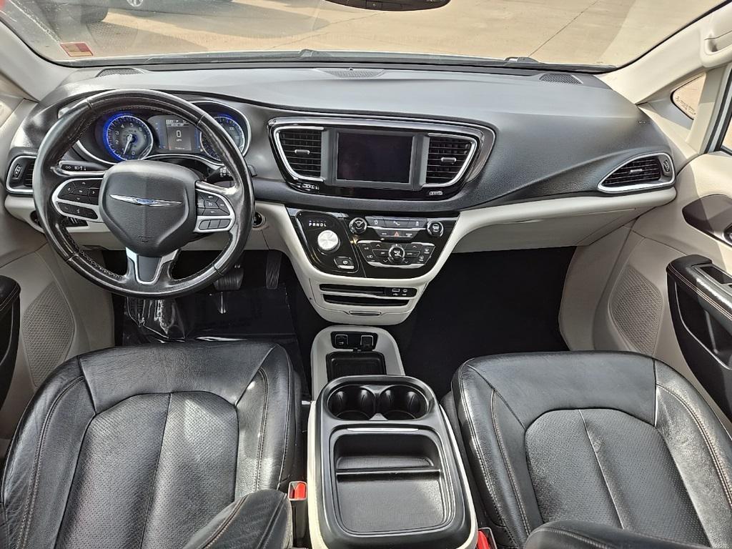 used 2020 Chrysler Pacifica car, priced at $19,500