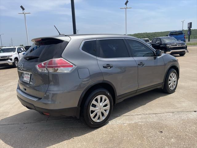 used 2016 Nissan Rogue car, priced at $10,950