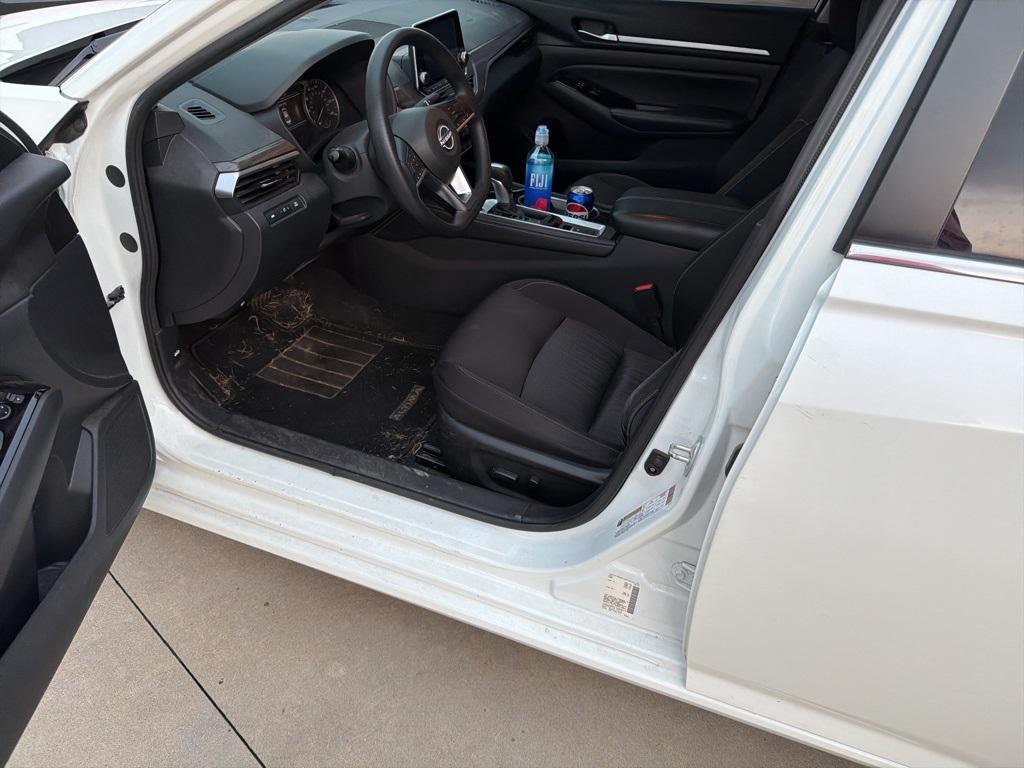 used 2023 Nissan Altima car